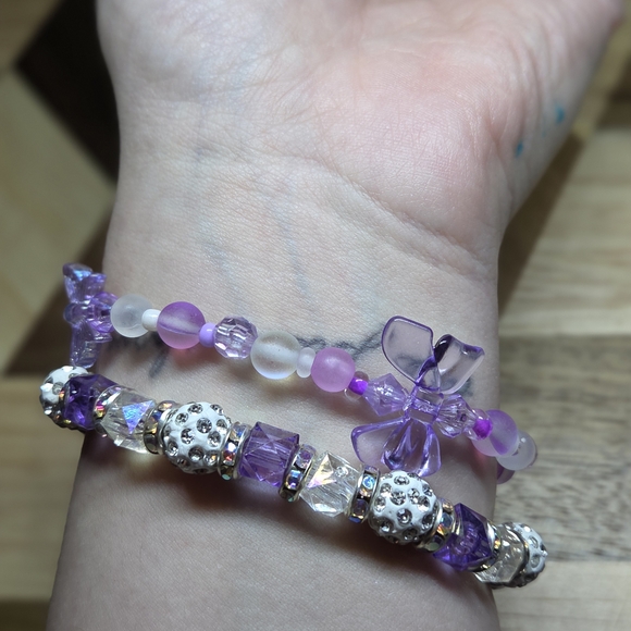 Purple and White Beaded Bracelet Set Taylor Swift Enchanted - Picture 4 of 4
